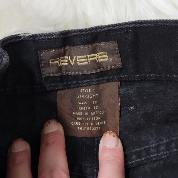 REVERB Cutoff Jean Shorts Black Denim Distressed Raw Hem Hi Rise Mens Sz 32 - Picture 4 of 5